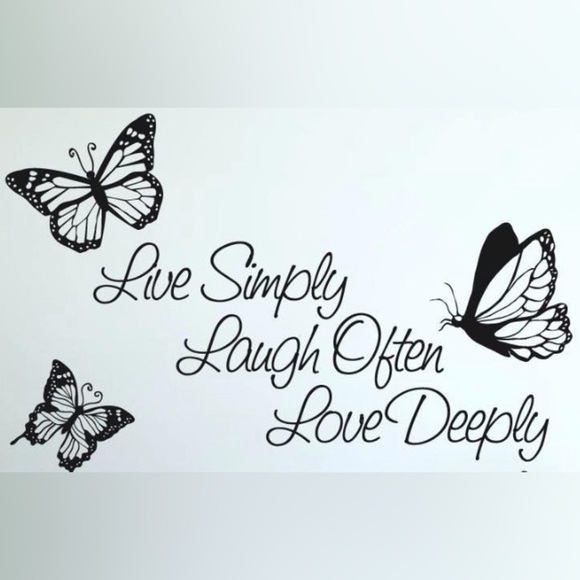 Meet your Posher, Maryam - Picture 1 of 6